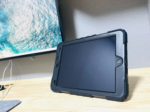 iPad 書斎 L字デスク マッド マルチモニター